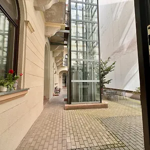 navštívit hotel