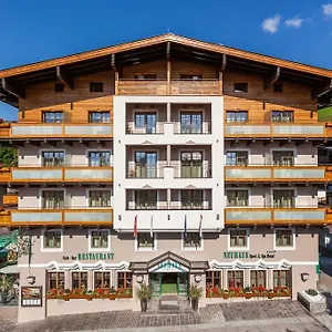 Neuhaus 4*, Saalbach Hinterglemm Ausztria